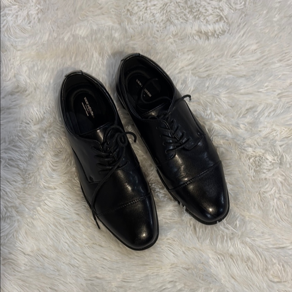 Men's Black Leather Dress Shoes